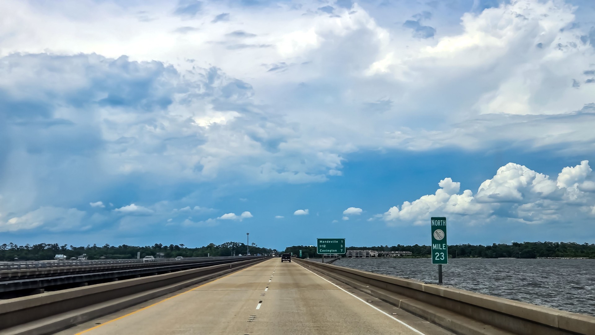 Find Truck Parking Source, we are dedicated to providing secure and reliable parking solutions for tractors, box trucks, trailers, containers, and commercial vehicles across Louisiana Baton Rouge, Hammond, Gonzales, Lafayette, New Orleans, Shreveport Find Truck Parking Source, we are dedicated to providing secure and reliable parking solutions for tractors, box trucks, trailers, containers, and commercial vehicles across Louisiana Baton Rouge, Hammond, Gonzales, Lafayette, New Orleans, Shreveport