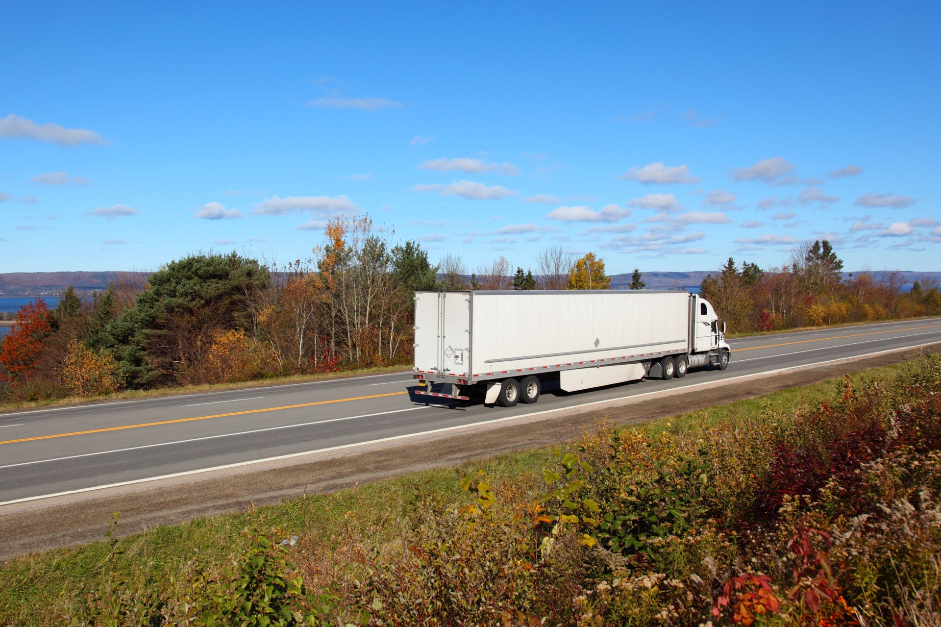 Find Truck Parking Source specialize in providing secure and reliable parking solutions for tractors, box trucks, trailers, containers, and commercial vehicles across Minnesota Clearwater, Eagan, Fridley, Forrest Lake, Inver Grove Heights, Lake Elmo, Minniapolis, Newport, New Brighton, Rosemount, Rochester, St Paul Find Truck Parking Source specialize in providing secure and reliable parking solutions for tractors, box trucks, trailers, containers, and commercial vehicles across Minnesota Clearwater, Eagan, Fridley, Forrest Lake, Inver Grove Heights, Lake Elmo, Minniapolis, Newport, New Brighton, Rosemount, Rochester, St Paul
